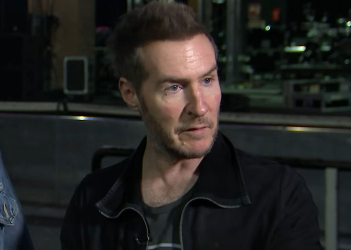 Los fans de Banksy se quedan atónitos cuando el artista "confirma" su nombre en una entrevista reaparecida