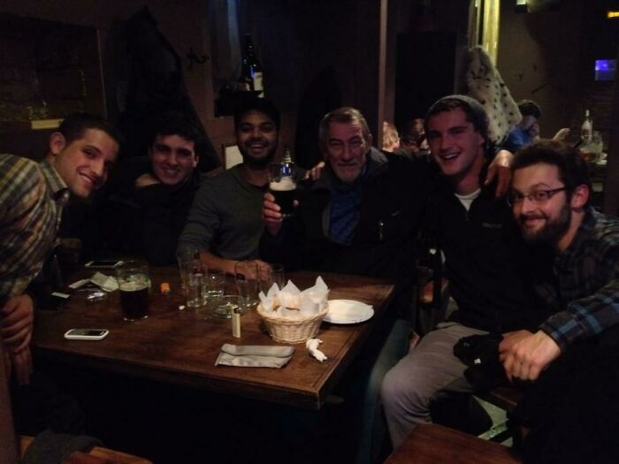 Esa vez que estuvimos bebiendo con Gandalf en un bar ruso