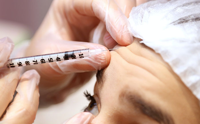 20 Personas opinan sobre los estándares de belleza más horrendos de la actualidad