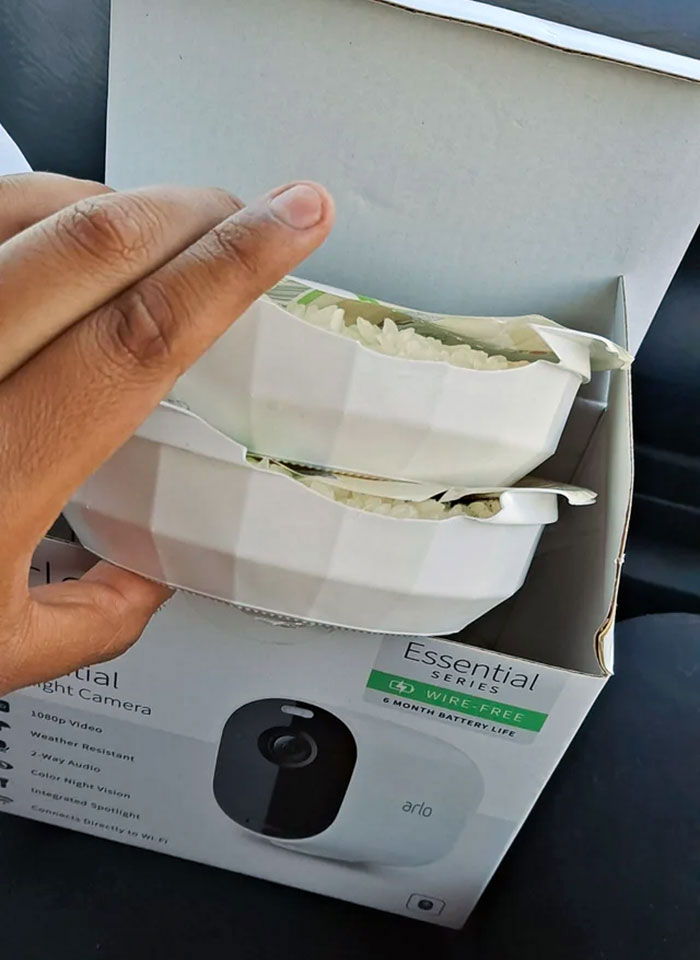 Finalmente me compré una cámara de seguridad en el Black Friday de Target después de lidiar con un psicópata. Sin embargo, me dieron arroz en su lugar