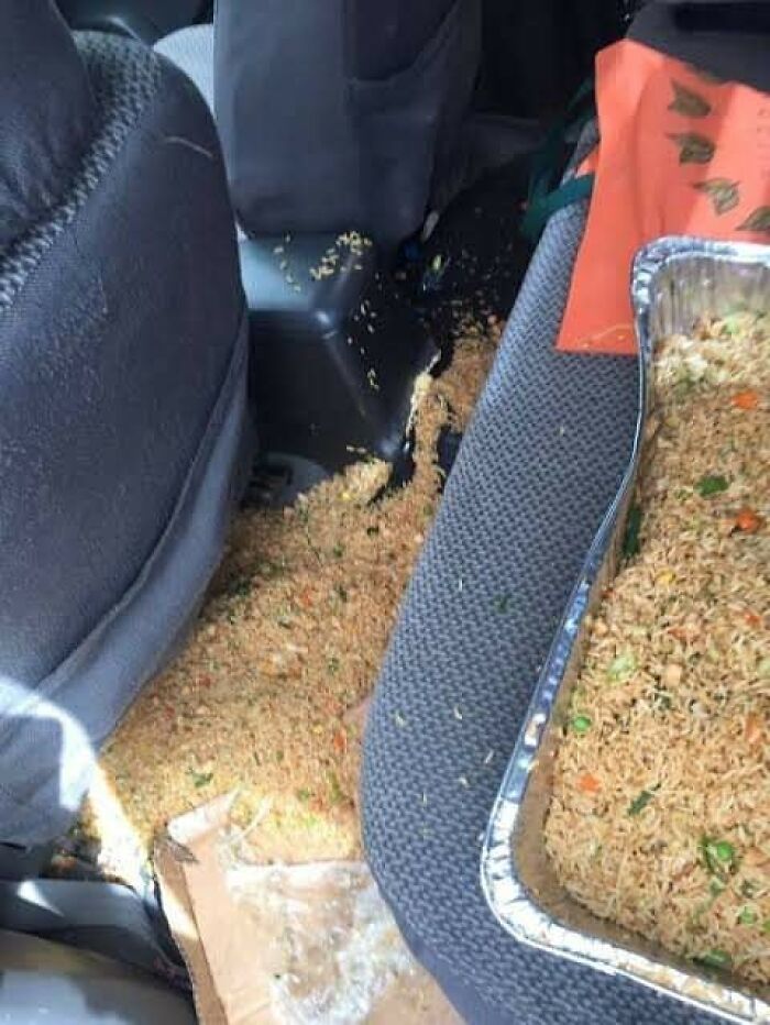 50 Pics Of People Having A Worse Day Than You, As Shared On This Facebook Page