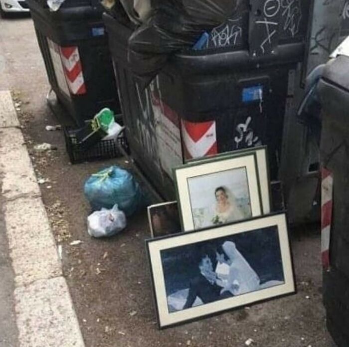 50 Pics Of People Having A Worse Day Than You, As Shared On This Facebook Page