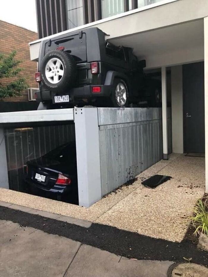 50 Pics Of People Having A Worse Day Than You, As Shared On This Facebook Page