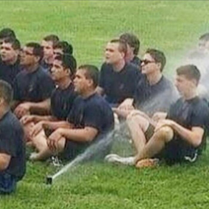 50 Pics Of People Having A Worse Day Than You, As Shared On This Facebook Page