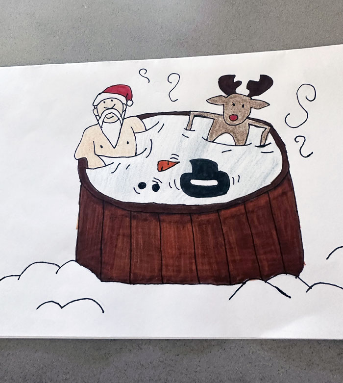 Mi hija ha hecho esta tarjeta, con Papá Noel, un reno y un muñeco de nieve derretido