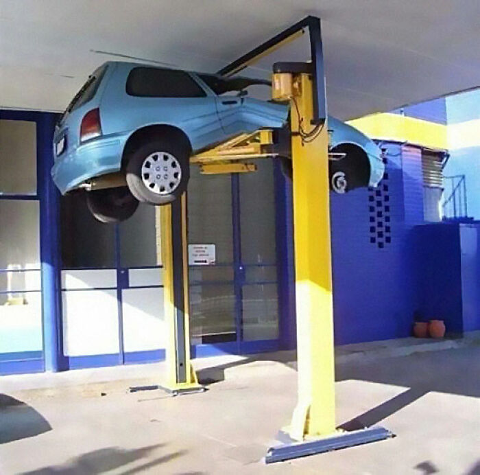50 Of The Most Bizarre Pics That Got Posted On This No Context Instagram Page
