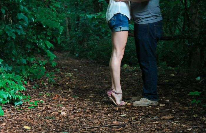 20 Parejas comparten cosas extrañas que descubrieron sobre sus cónyuges tras casarse
