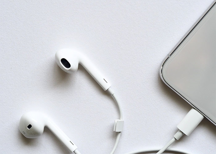 20 Tecnologías obsoletas que mucha gente sigue usando felizmente