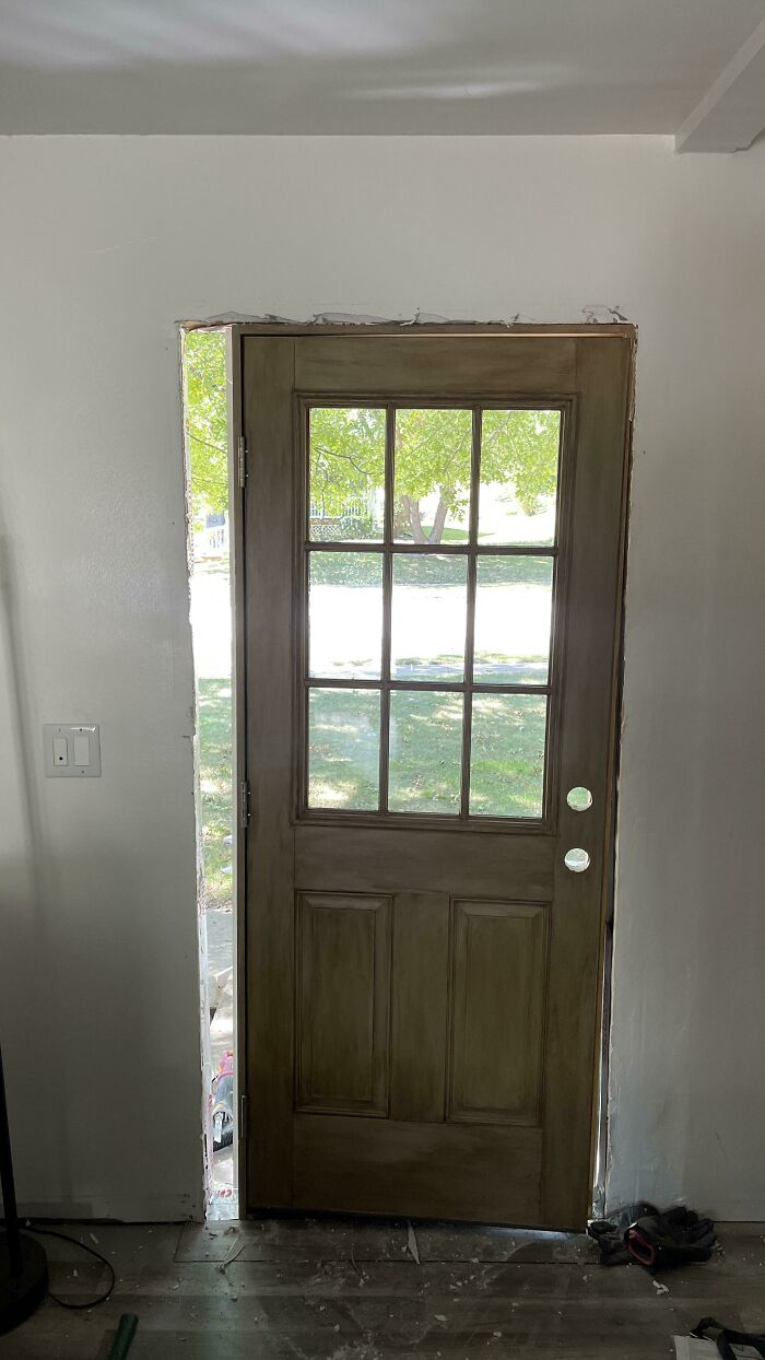 Tras quitar la puerta, me di cuenta de que hay diferentes tamaños de puertas