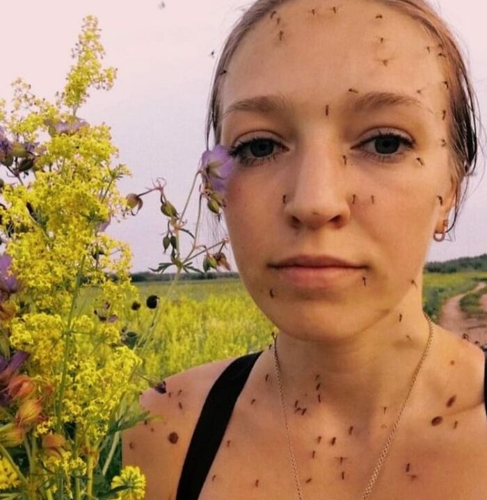 37 Bizarre Human Moments, As Shared On “Humans Doing Human Things” (New Pics)