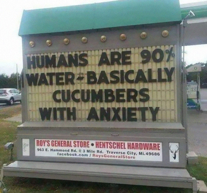 50 Times Signs Had No Right To Be This Funny, As Shared In This Facebook Group