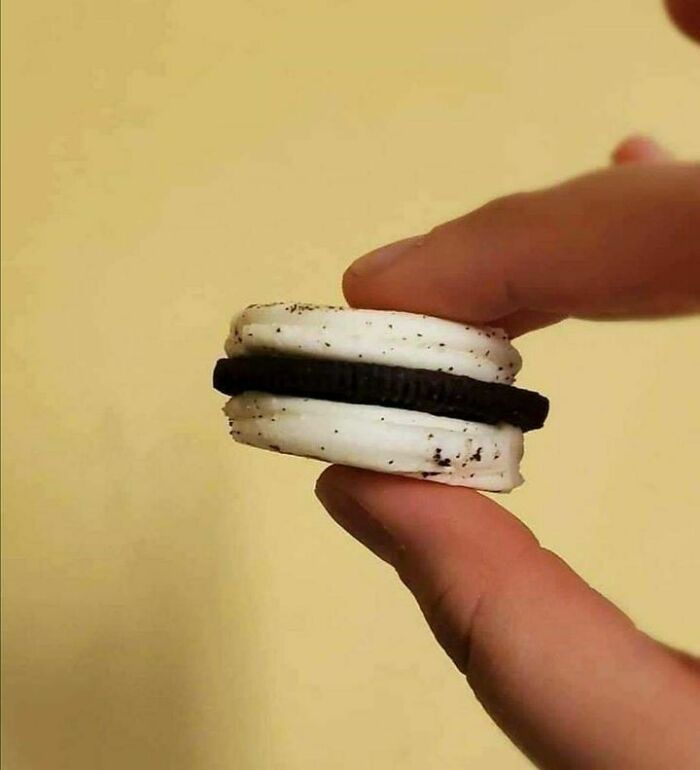 “Some Images” That Need No Context Whatsoever To Be Hilarious, As Seen On This FB Page