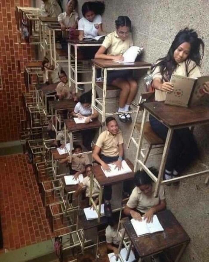 “Some Images” That Need No Context Whatsoever To Be Hilarious, As Seen On This FB Page