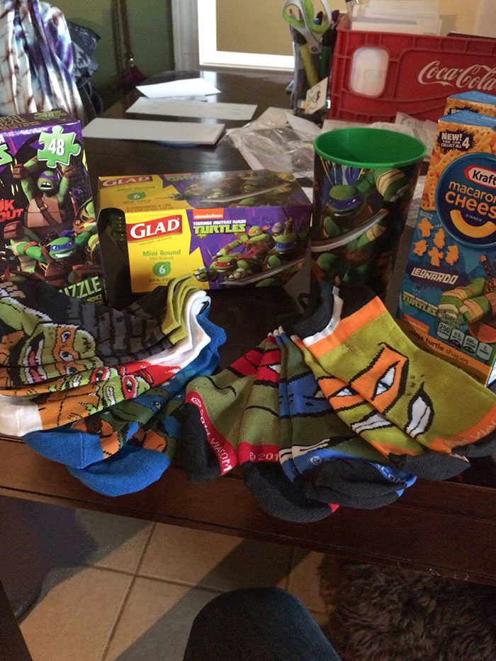 Mis abuelos me han regalado esto por Navidad. Tengo 31 años
