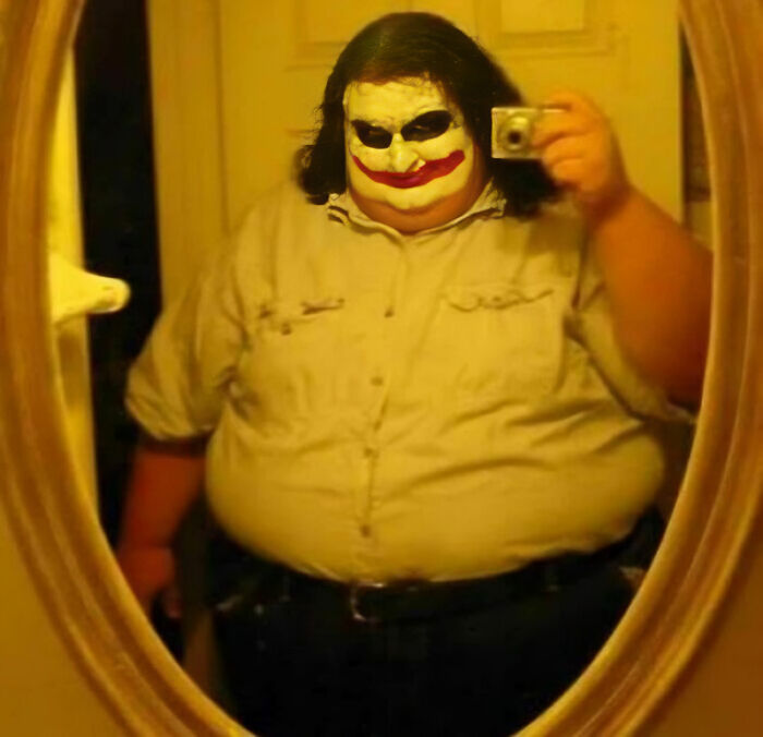 50 Pictures That Are Unhinged, Unexplainable, And Unnerving (New Pics)