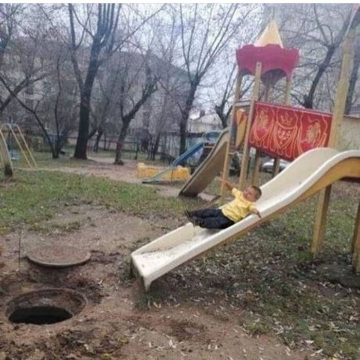 50 Cursed Images That Get Weirder The More You Scroll, As Shared On This Instagram Account
