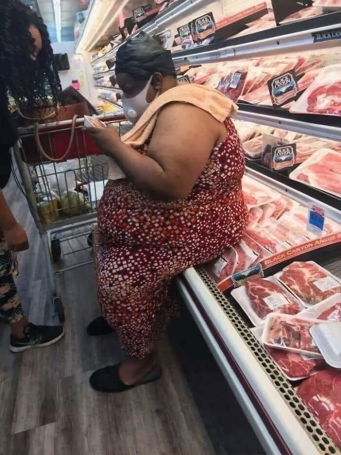 La carne es para acomodar tu trasero, claro