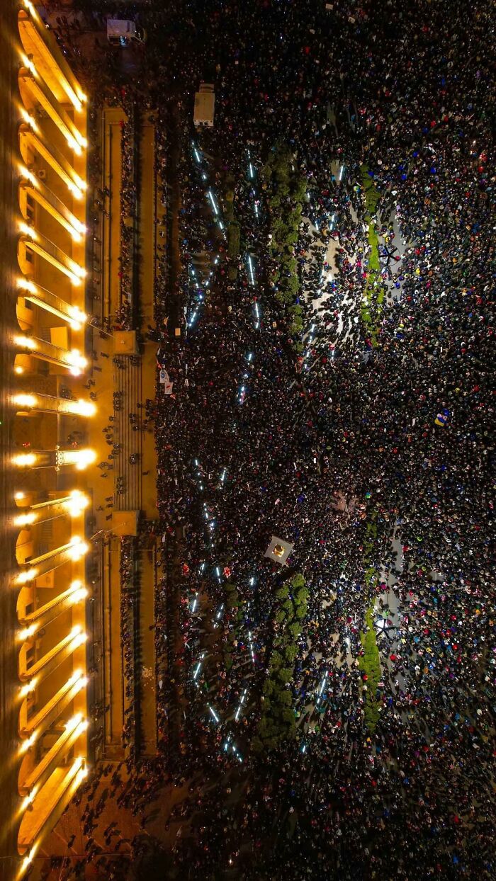 Protestas por 3ª noche seguida en Tbilisi, Georgia