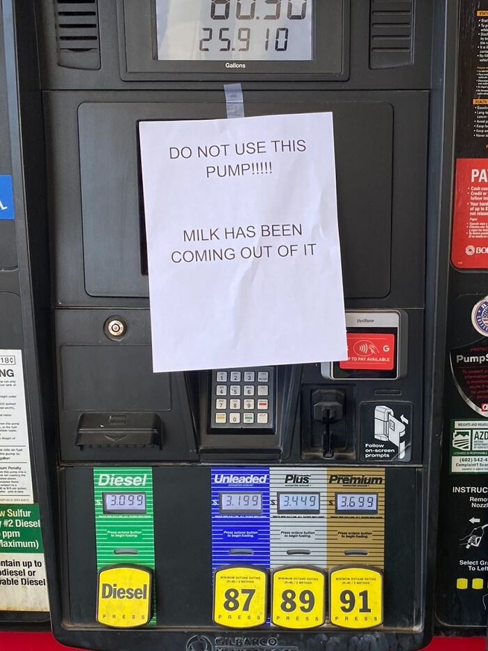 40 Chaotically Funny Signs Found In The Wild That Simply Had To Be Shared