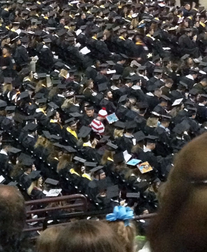 Lo encontré en la graduación de mi hermano