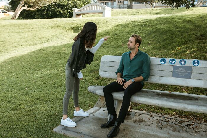 20 Hombres cuentan lo que les da "grima" de las mujeres