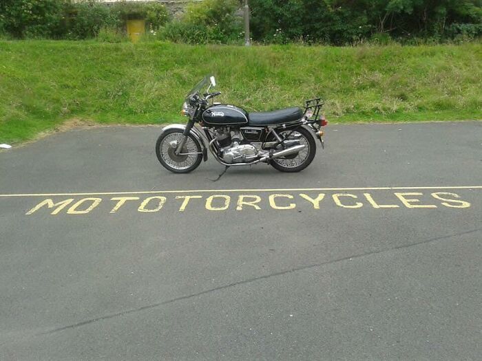30 Times People Spotted Such A Surprisingly Funny Sign That They Just Had To Take A Picture