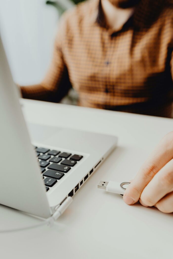 20 Historias sobre trabajar con gente millennial y de la generación Z