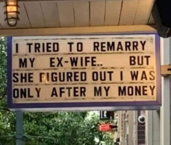 50 Signs That Are Poorly Placed, Badly Designed Or Simply Funny, Shared In This FB Group