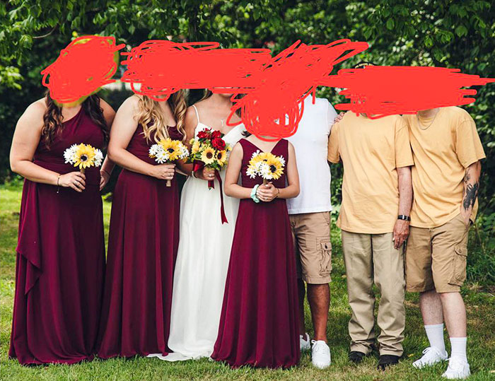 El novio y los padrinos