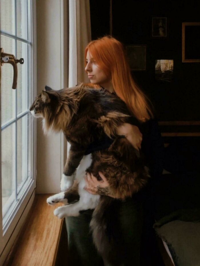 Me dijeron que esta foto mía con mi gato encajaría aquí