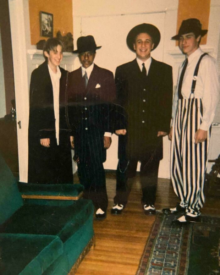 Mis amigos y yo durante la locura del swing en los 90