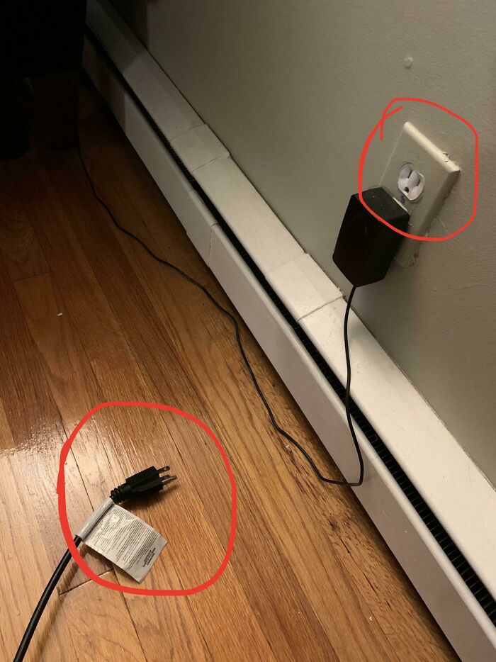 He desenchufado mi ventilador porque donde vivo empieza a hacer frío