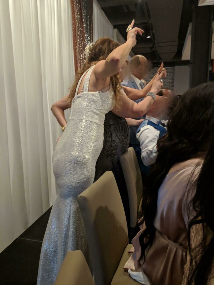 Esa no es la novia
