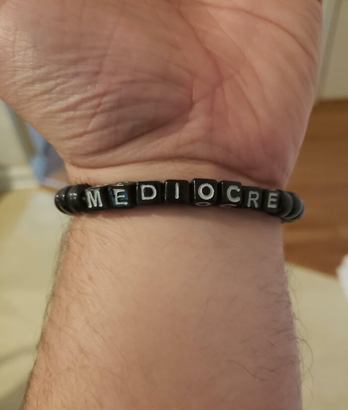 Mi hija me ha hecho esta pulsera