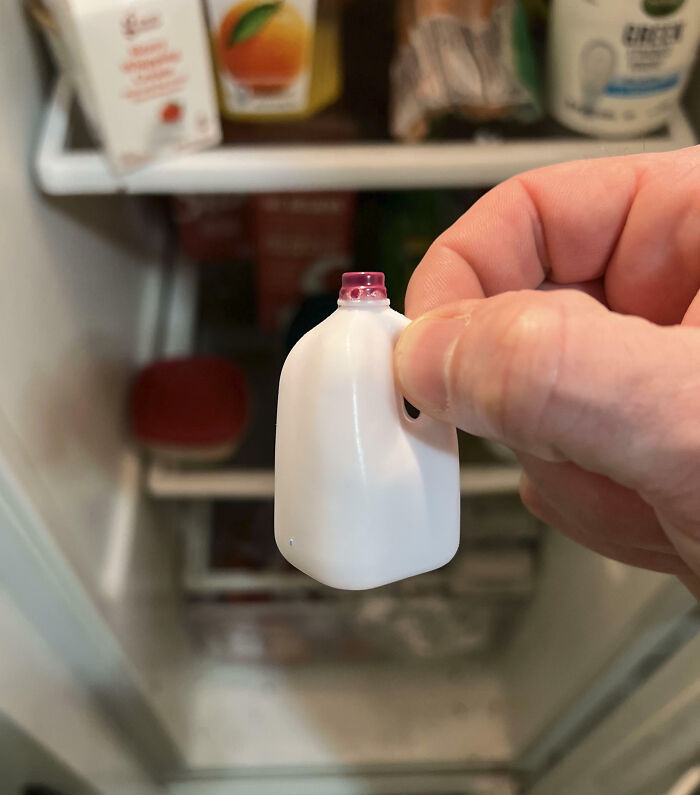Mi hija me dijo que solo había muy poquita leche en la nevera