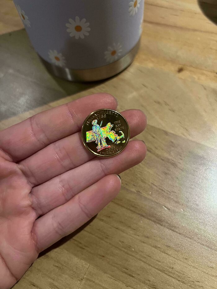 Moneda holográfica