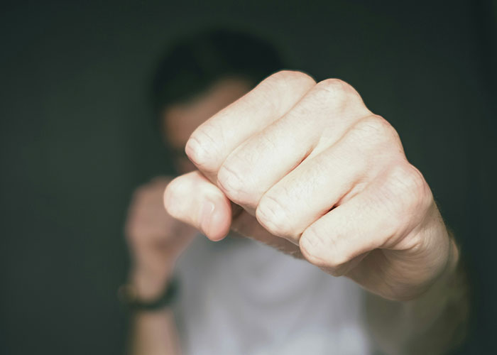 22 Empleados contando historias de algunos clientes ignorantes, tontos y frustrantes