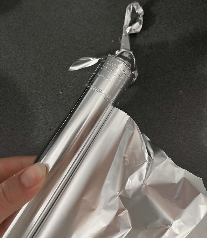Cuando el rollo de papel de aluminio se rompe así