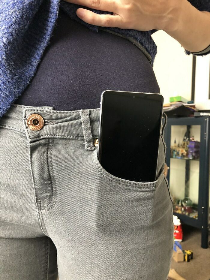 Los bolsillos de los pantalones femeninos