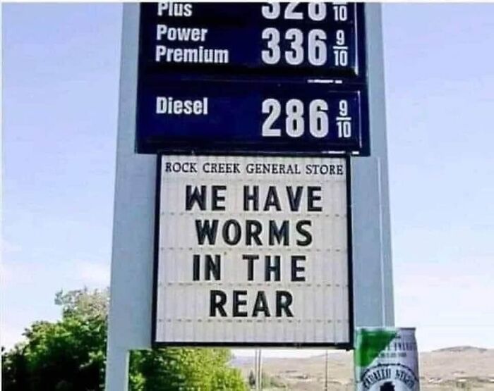 50 Times People Or Businesses Won The Funny Sign Game And Got Celebrated On Facebook
