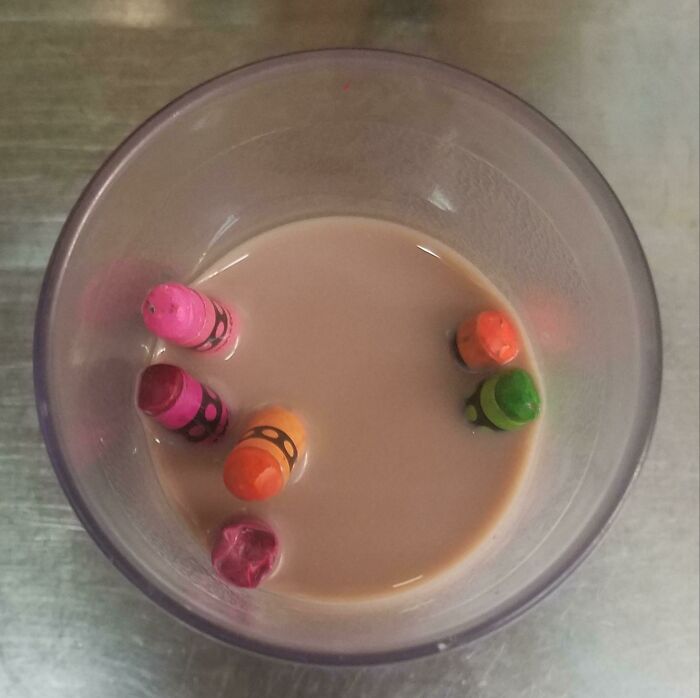 Un café con extra de pinturas por favor