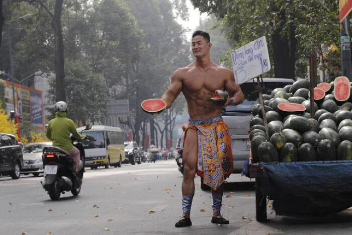 Vendedor callejero vietnamita