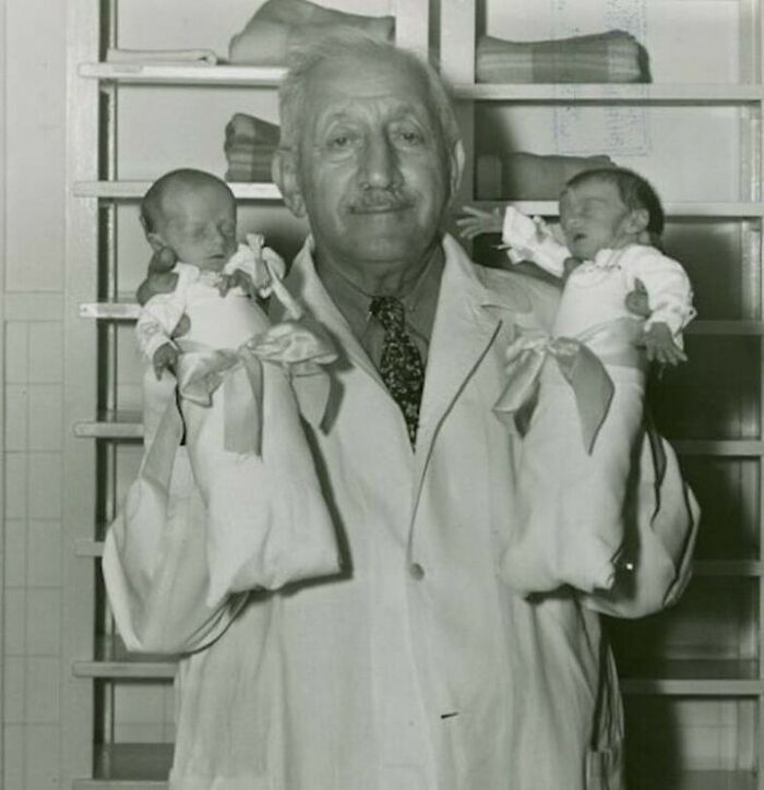 El espectáculo de Coney Island fue dirigido por Martin Couney, también conocido como "El médico de la incubadora", quien salvó a más de 7.000 bebés prematuros a lo largo de su vida exhibiéndolos en incubadoras y permitiendo a los visitantes pagar 25 centavos para verlos