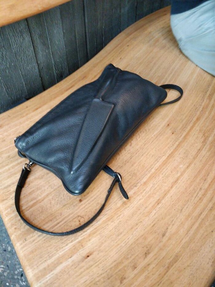 Este bolso