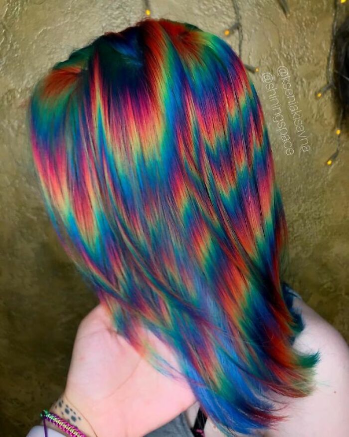 Impresionada por la habilidad, horrorizada por el look