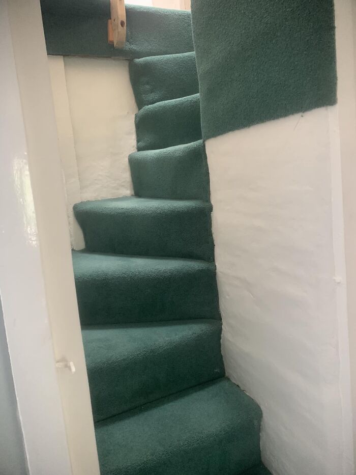 Estas escaleras en la casa que acabo de comprar