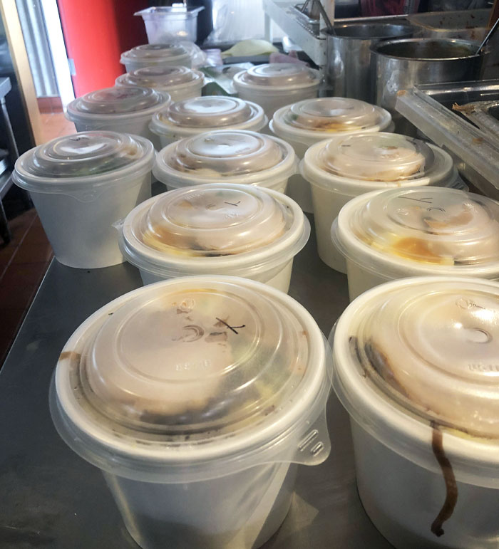 Un cliente pidió toda esta comida en Uber Eats y canceló el pedido en el momento en que terminaba de prepararlo todo
