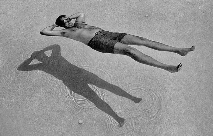 This Instagram Account Shares Highly Amusing Street Photos; Here Are Their 50 Newest Ones