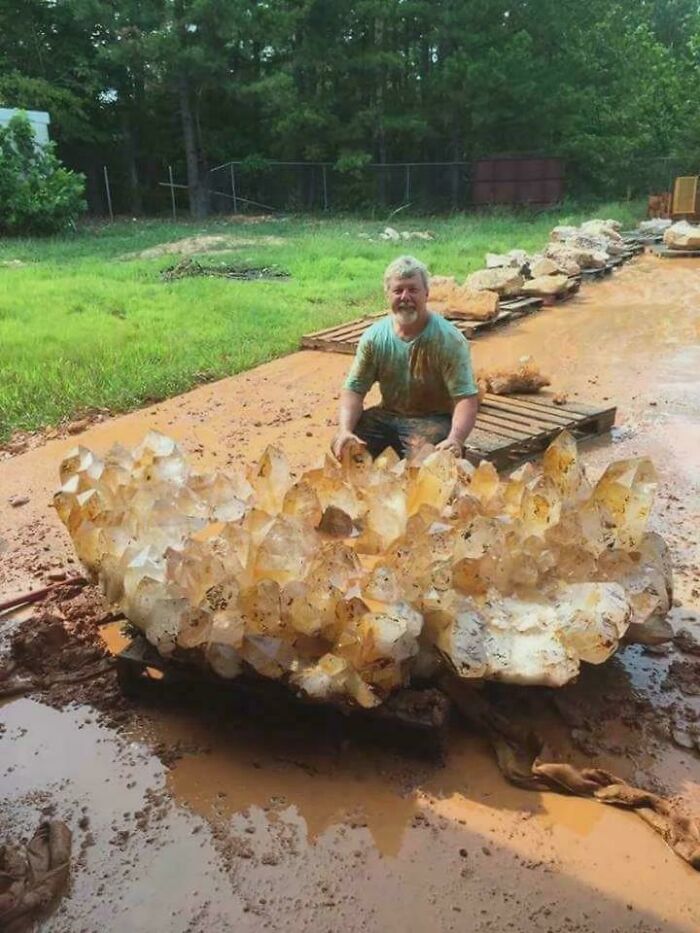 Hallan en Arkansas un trozo de cuarzo valorado en 4 millones de dólares