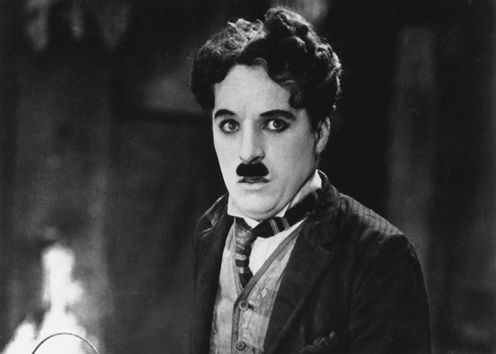 20 Celebridades queridas que merecen ser canceladas por su comportamiento